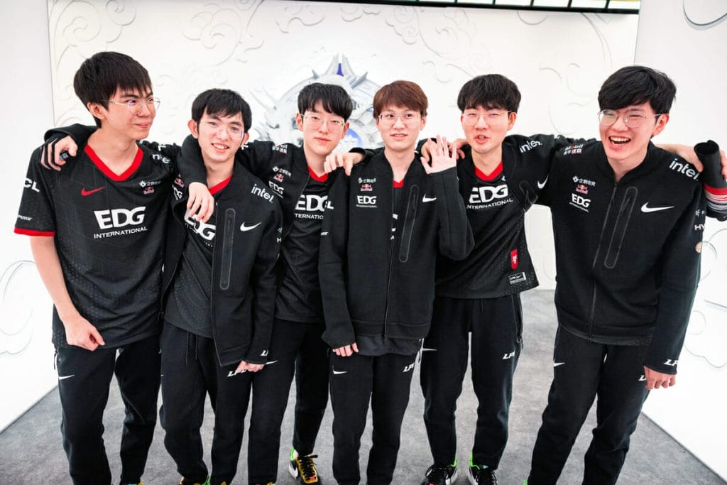 EDG Won Their First Ever Quarterfinals at the 2021 League of Legends World Championship